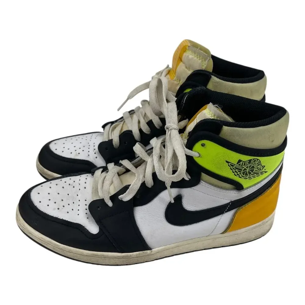 Nike Air Jordan Air Jordan 1 Retro High OG Black Volt 555088-118 Men’s Size 10